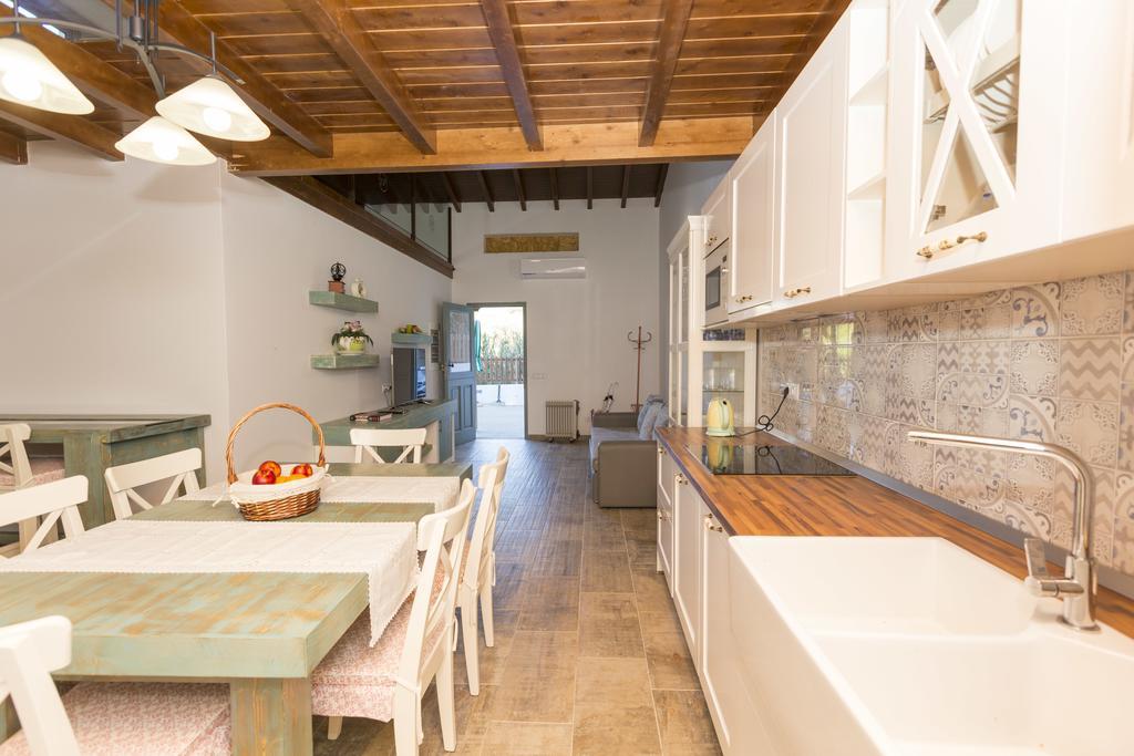 Villa Mica Vega de San Mateo Ngoại thất bức ảnh